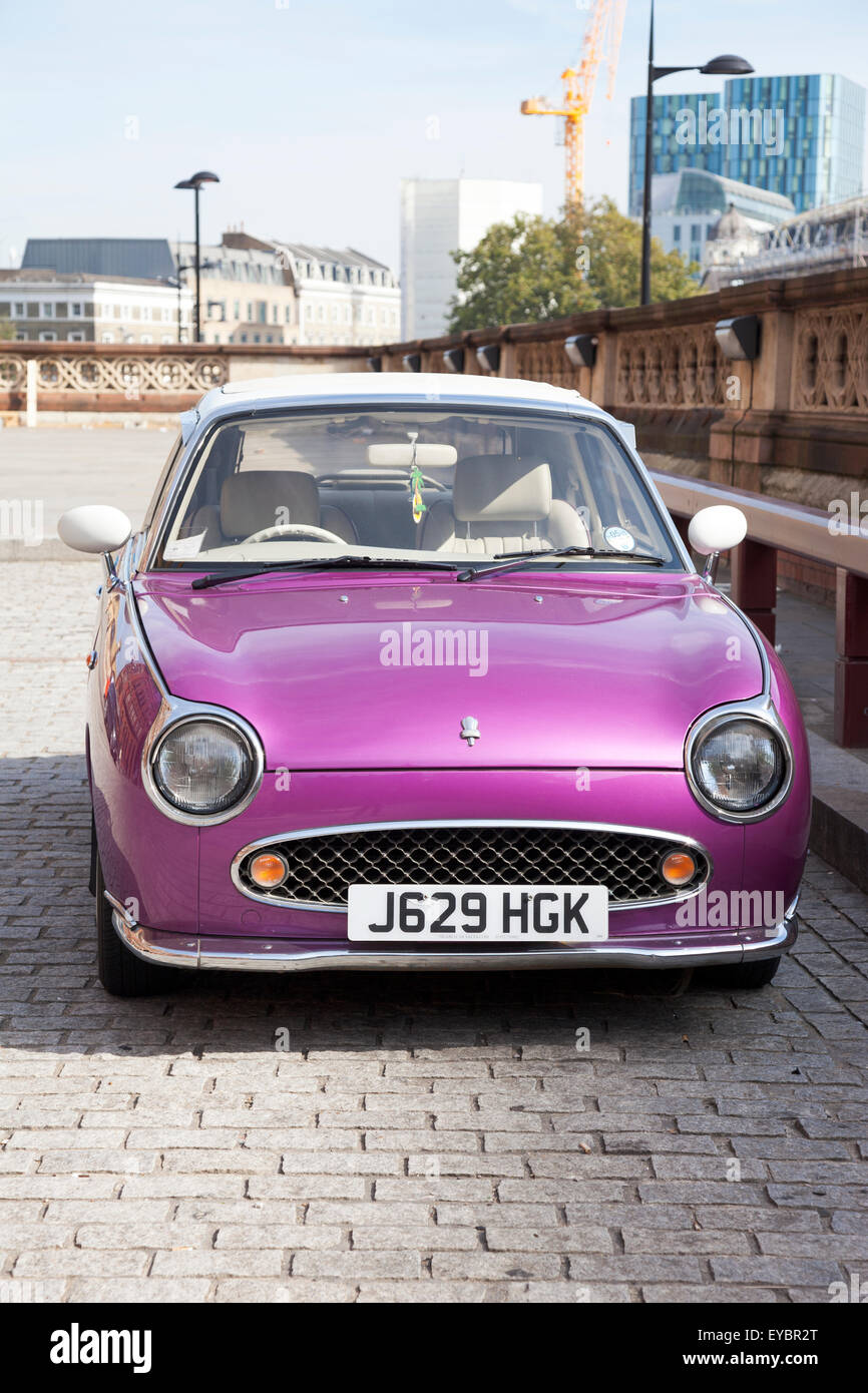 Nissan Figaro Foto Stock