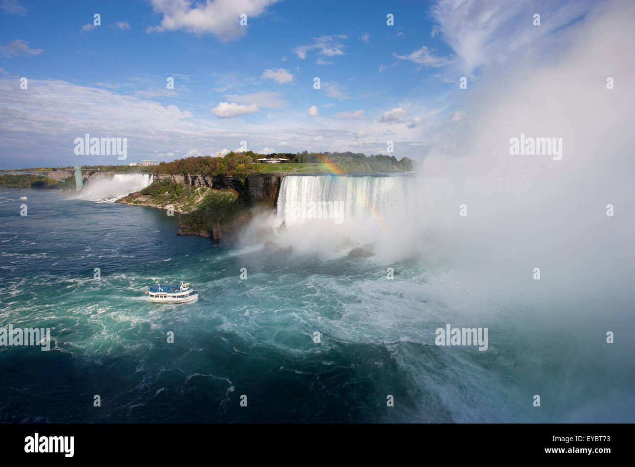 America del nord, Canada Ontario / STATI UNITI / Cascate del Niagara la Domestica della Foschia si avvicina Cascate Ferro di Cavallo Canadesi con Stati Uniti Niagara Falls Foto Stock