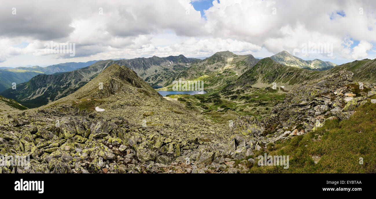 Hi-res panorama di montagne Retezat, Romania, Europa Foto Stock