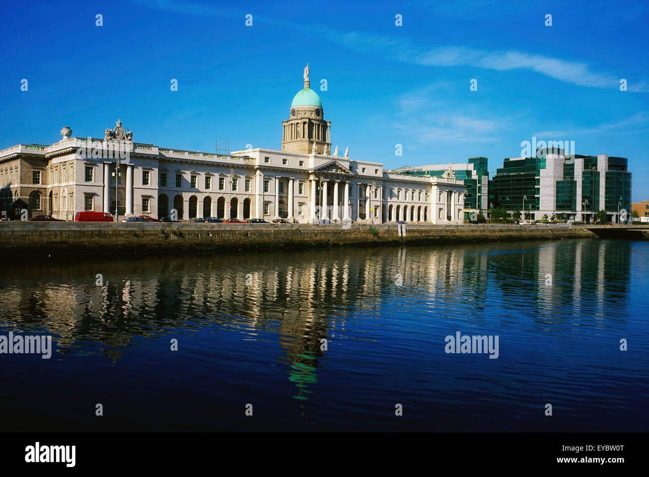 Custom House, Dublino, Co Dublin, Irlanda; fiume dèi di Irlanda il XVIII secolo edificio progettato da James Gandon Foto Stock
