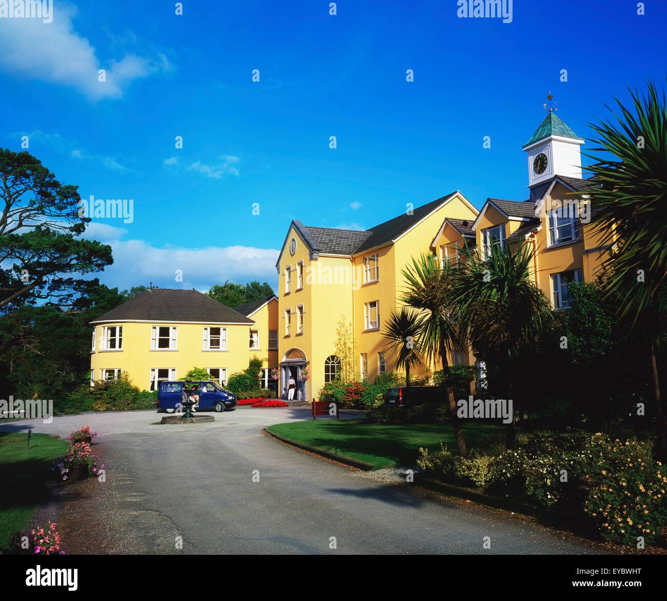 Sheen Falls Hotel Kenmare, Co. Kerry, Irlanda; esterno di un hotel Foto Stock