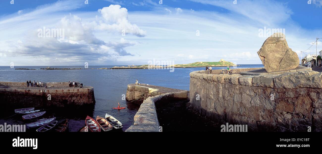Dalkey Island, Co Dublin, Irlanda; vista di San Giorgio e il Canale Foto Stock