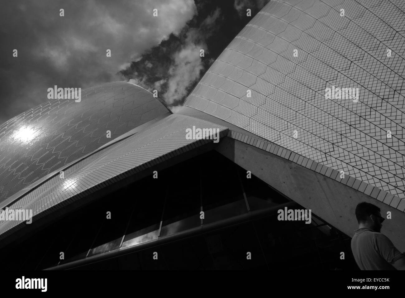 Sydney Opera House close up in bianco e nero Foto Stock