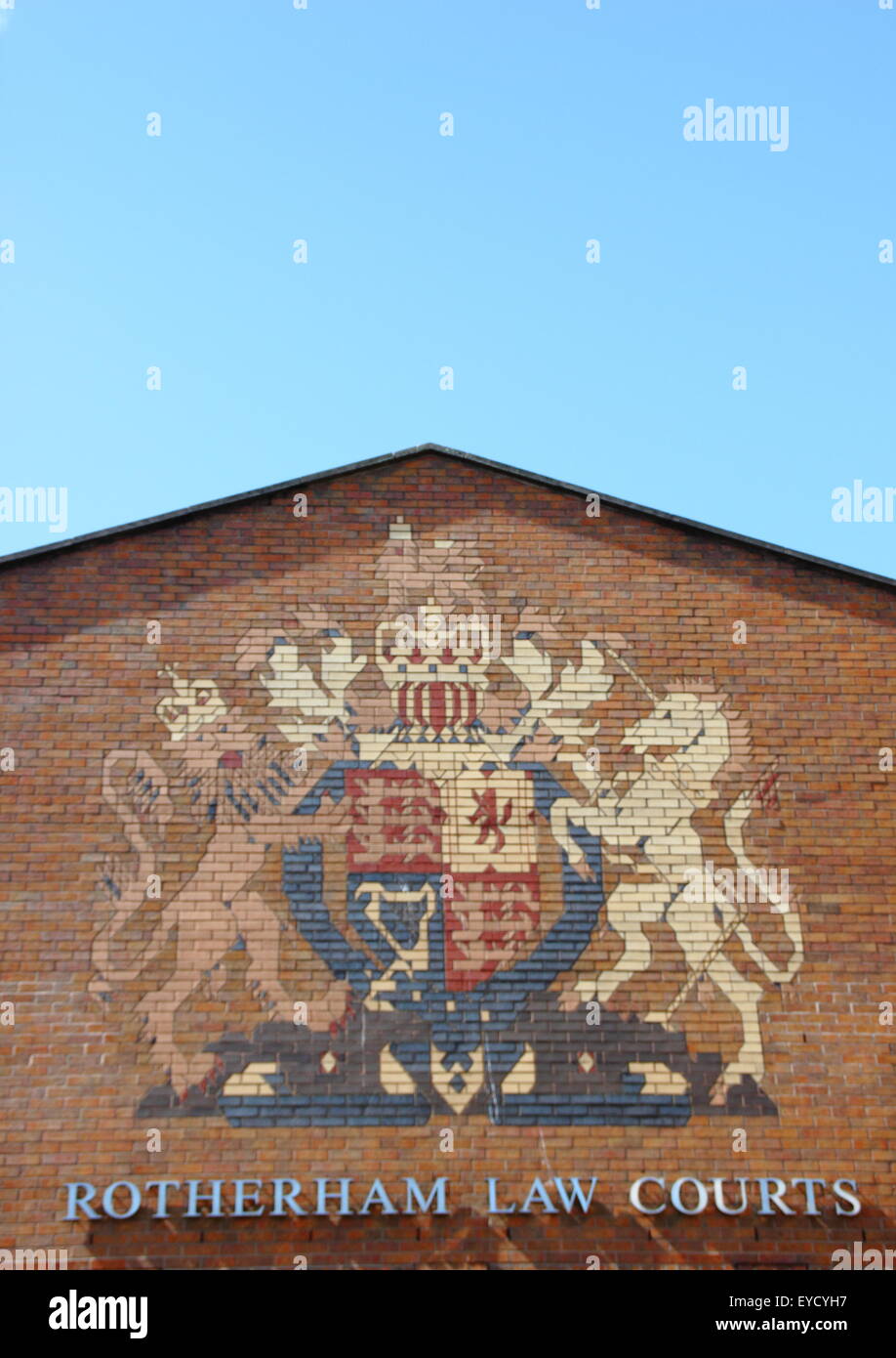 Vista esterna del Rotherham Tribunali, Rotherham, South Yorkshire England Regno Unito Foto Stock