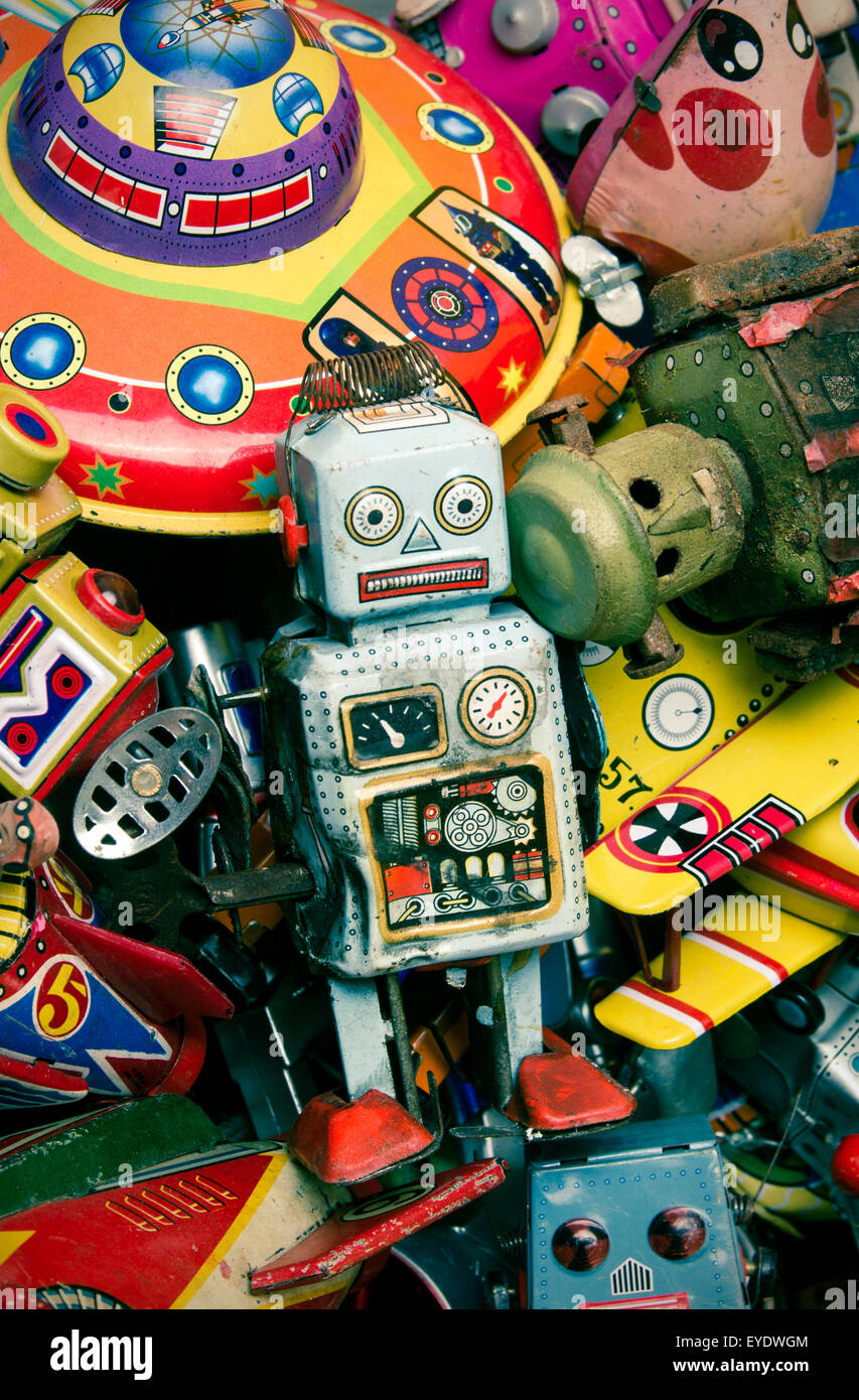 Vecchi giocattoli di latta macro immagine Foto Stock