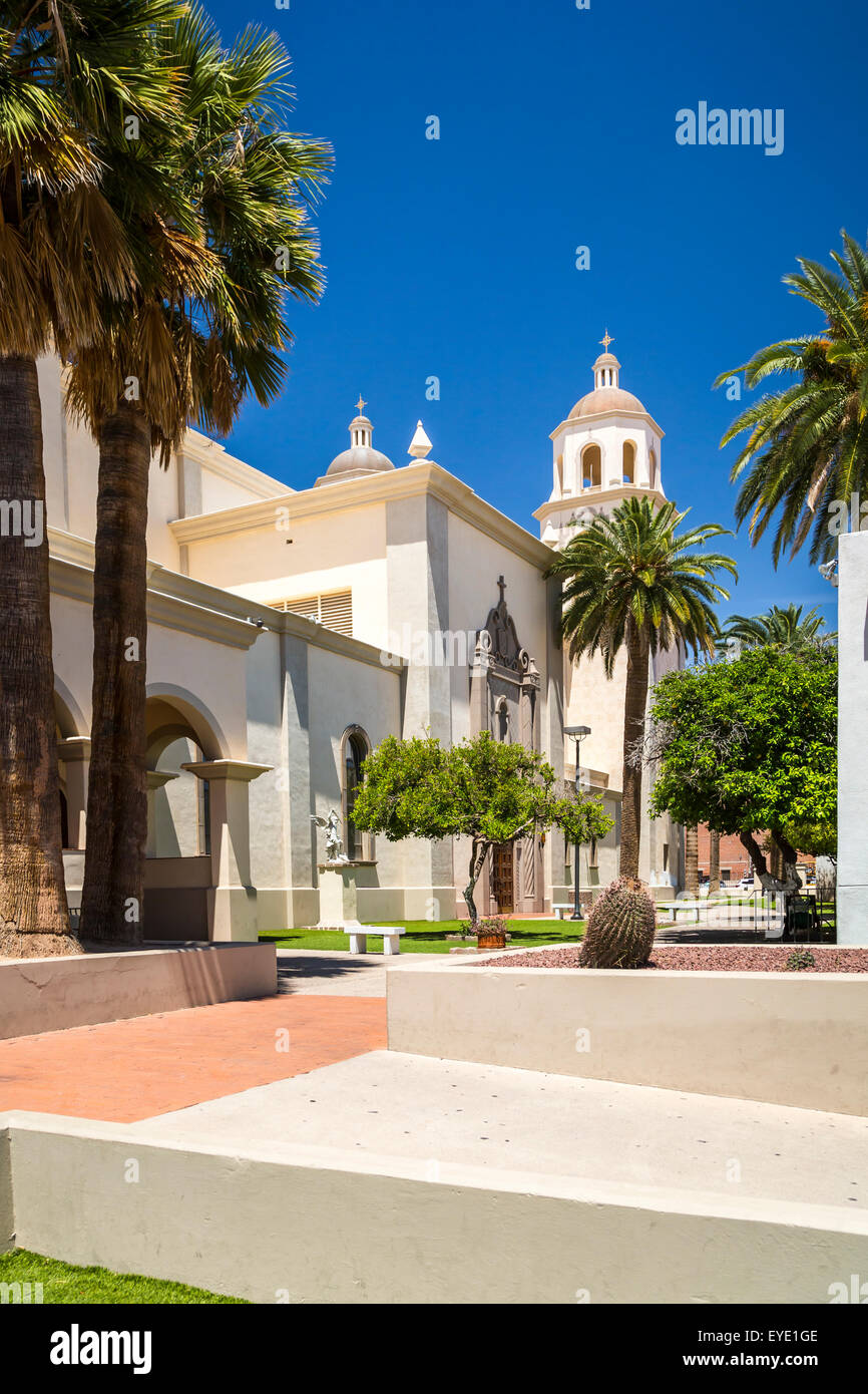La cattedrale di Sant'Agostino nel centro cittadino di Tucson, Arizona, Stati Uniti. Foto Stock