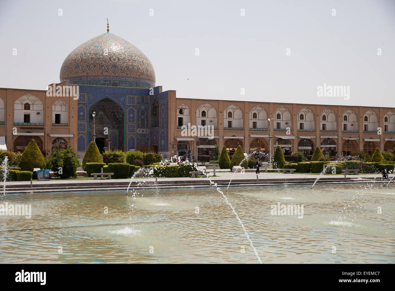 Lo Sceicco Lotfollah moschea imam Square; Isfahan, Iran Foto Stock