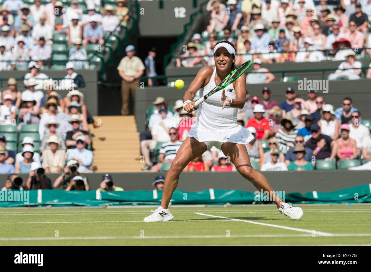 01.07.2015. Il torneo di Wimbledon Tennis Championships 2015 tenutosi presso il All England Lawn Tennis e Croquet Club di Londra, Inghilterra, Regno Unito. Foto Stock