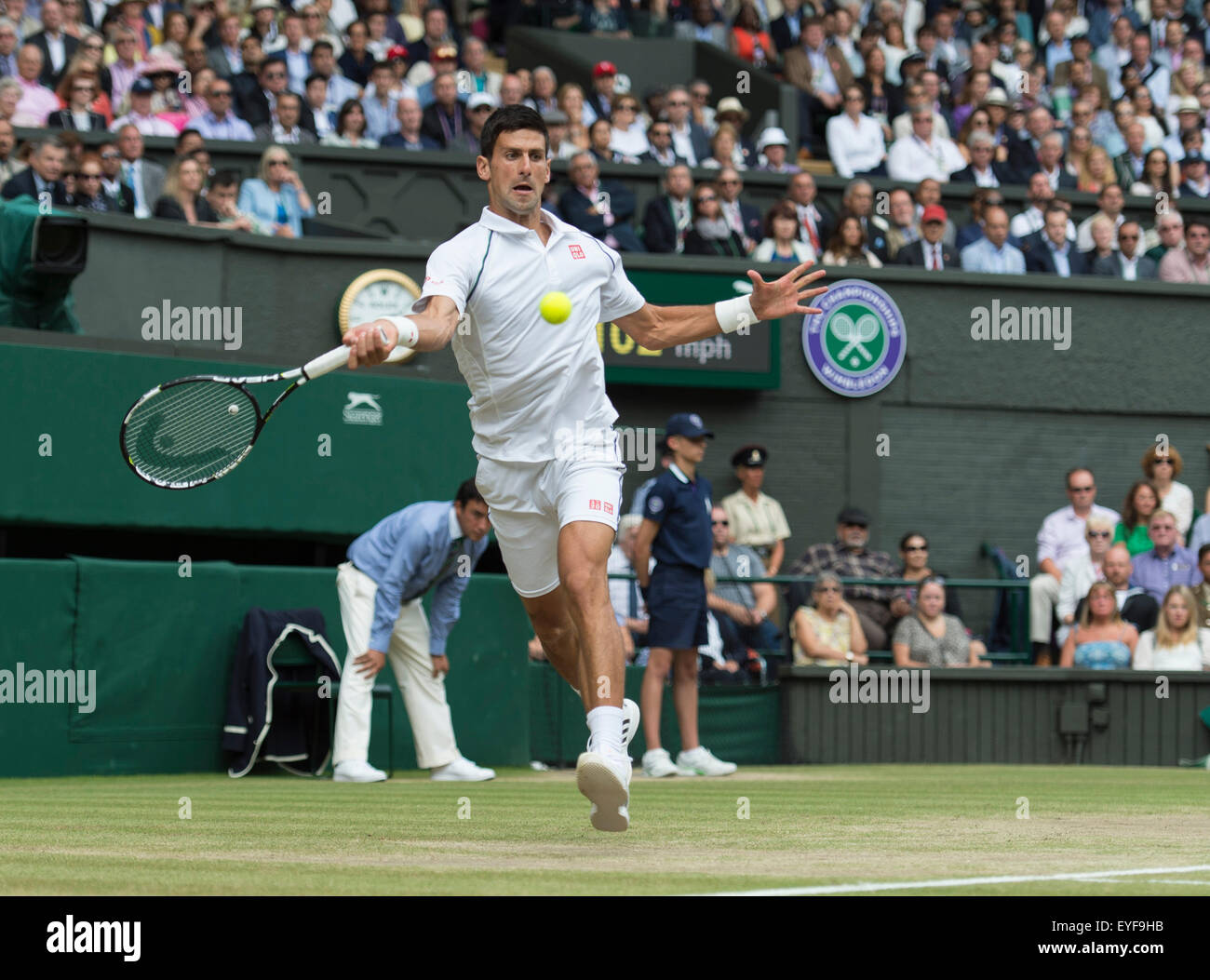 12.07.2015. Il torneo di Wimbledon Tennis Championships 2015 tenutosi presso il All England Lawn Tennis e Croquet Club di Londra, Inghilterra, Regno Unito. Foto Stock