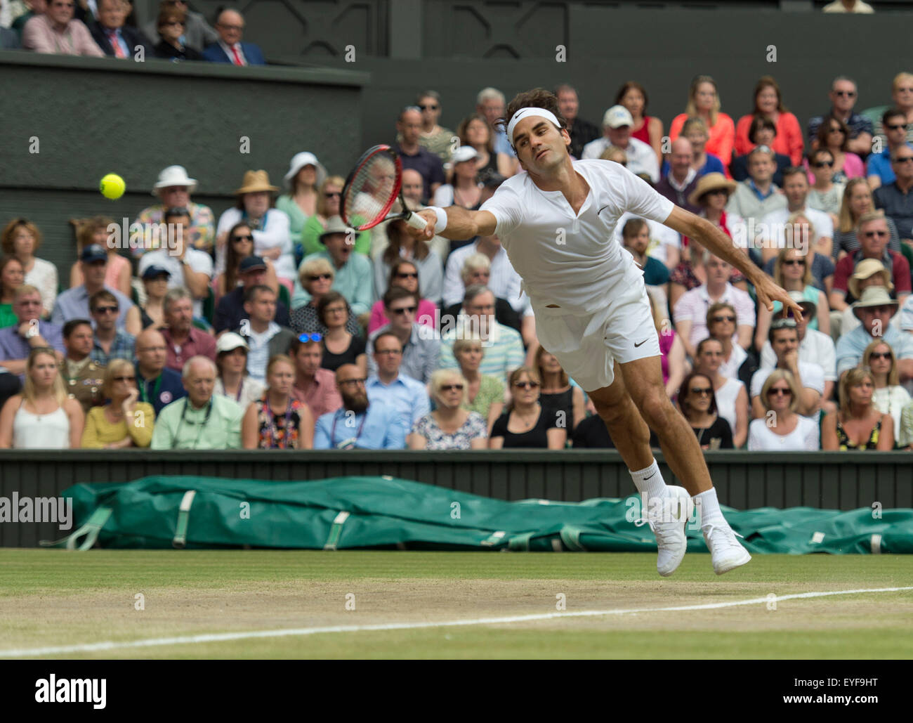 12.07.2015. Il torneo di Wimbledon Tennis Championships 2015 tenutosi presso il All England Lawn Tennis e Croquet Club di Londra, Inghilterra, Regno Unito. Foto Stock