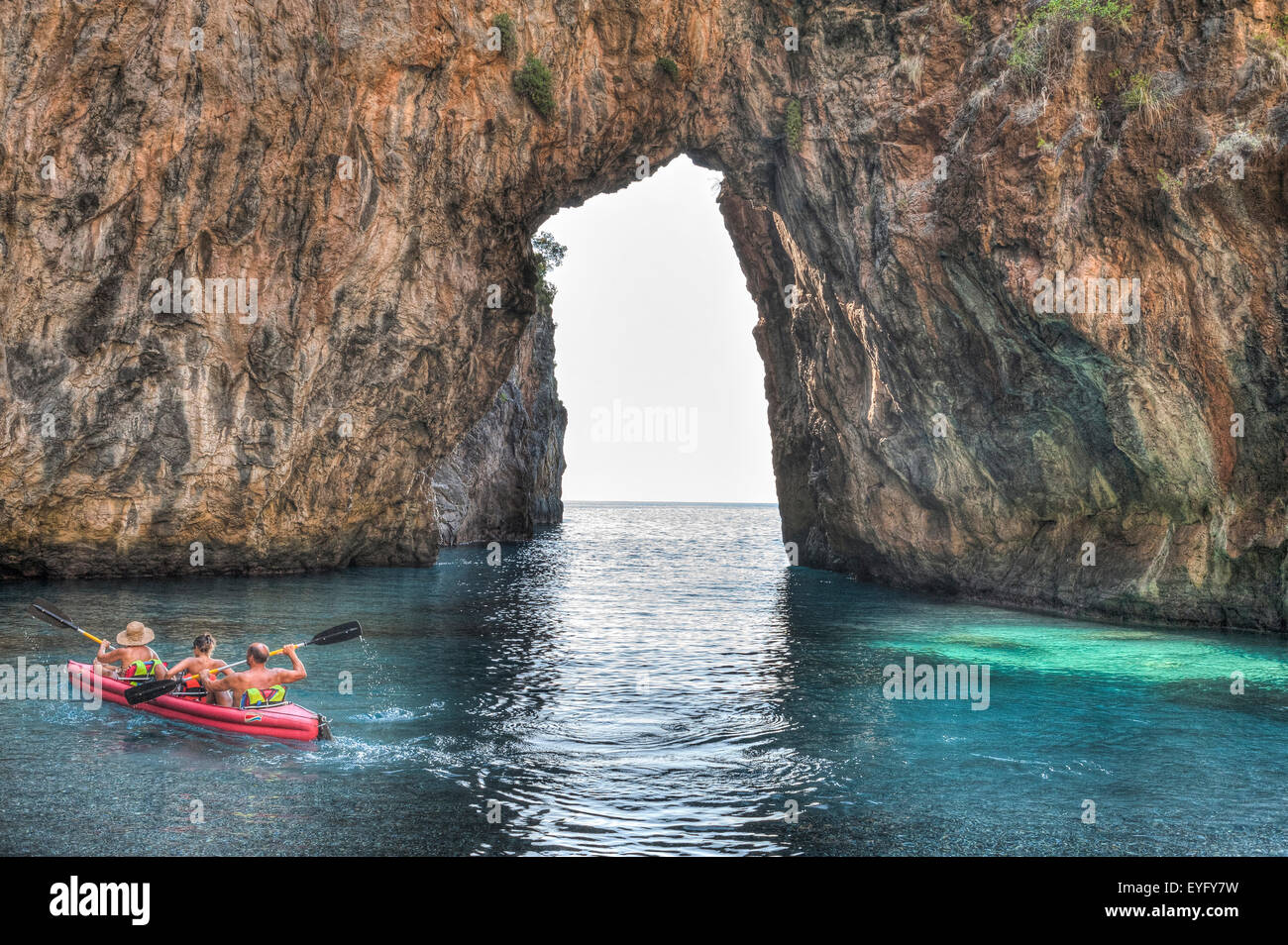 Italia Calabria mare Tirreno San Nicola Arcella costa Arco Magno arco naturale Foto Stock
