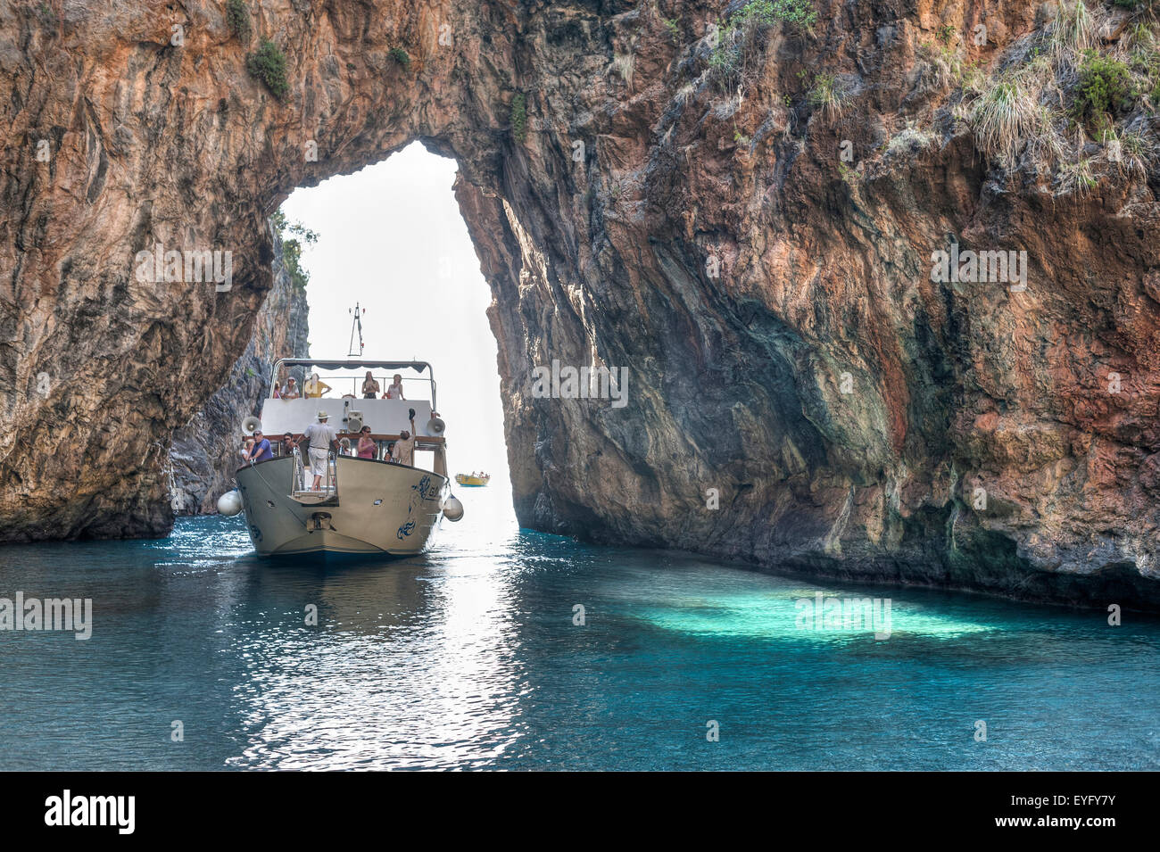 Italia Calabria mare Tirreno San Nicola Arcella costa Arco Magno arco naturale Foto Stock