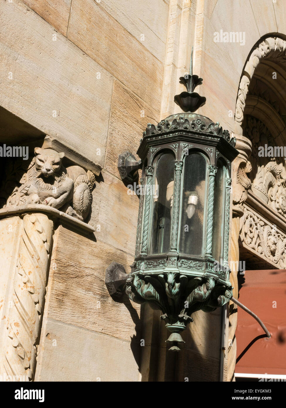 Dettagli architettonici su East 68° Street, NYC Foto Stock