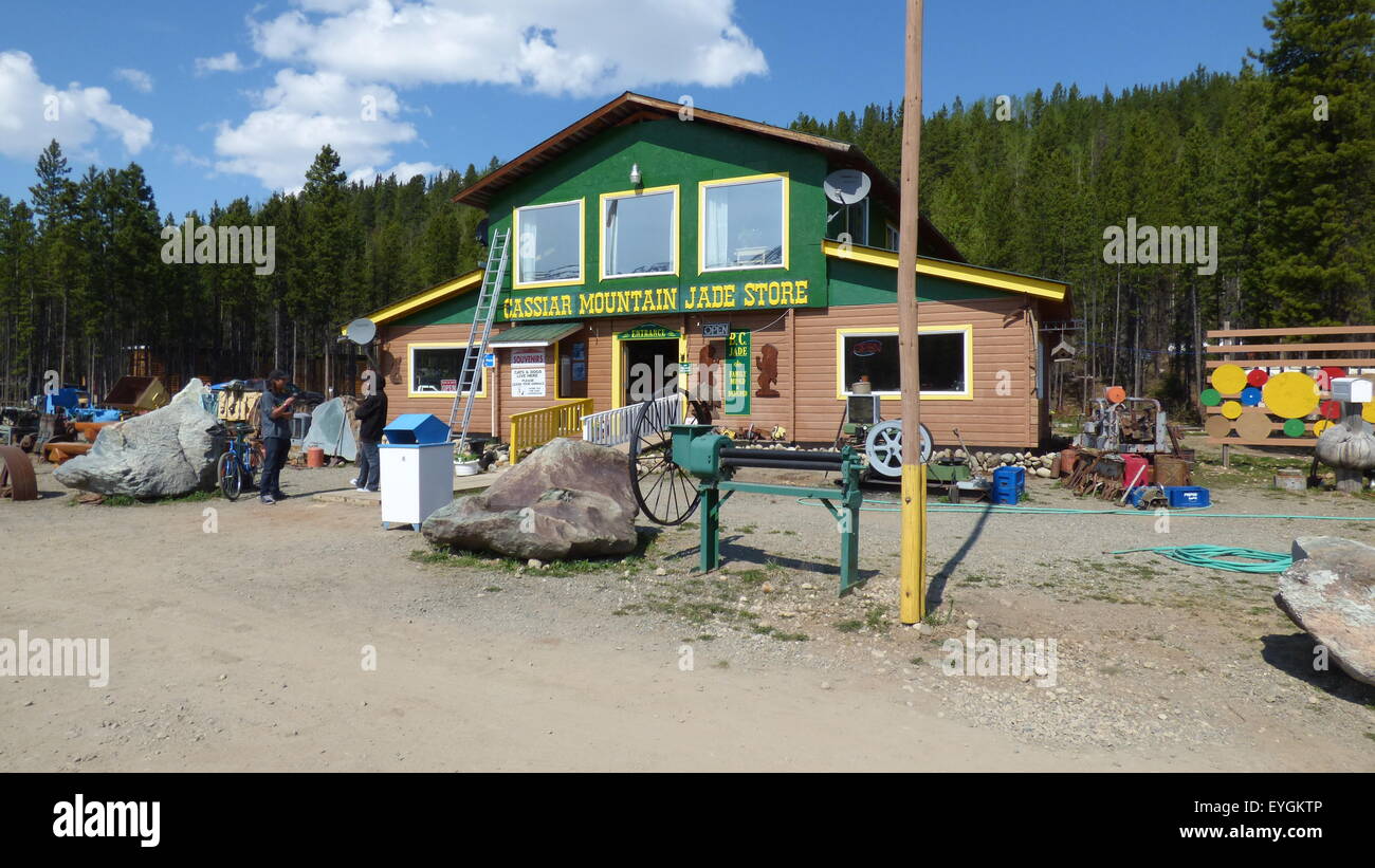 La giada città più grandi miniere di giada nel mondo montagne Cassiar Cassiar Highway British Columbia BC Canada mining gemme preziose gemma Foto Stock