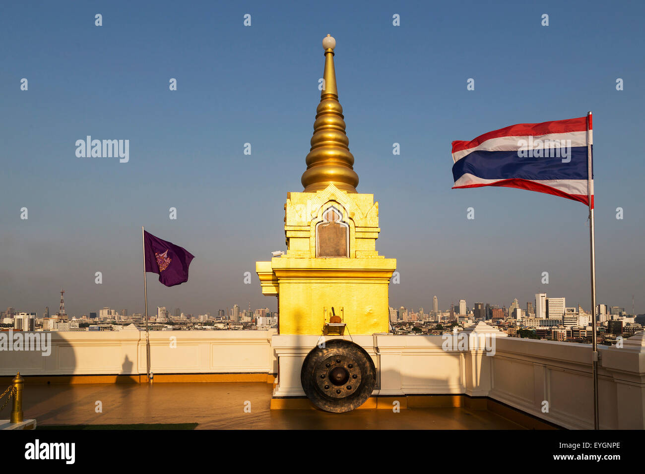 Panorama di Bangkok da Golden Mountain, Thailandia Foto Stock