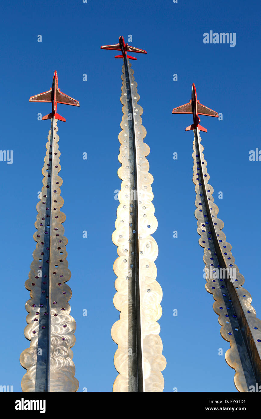 Le frecce rosse memorial in Bournemouth. Il memorial è stato creato in seguito alla morte di un pilota dopo la sua Hawk T1 jet si è schiantato in seguito a un display di aria Foto Stock