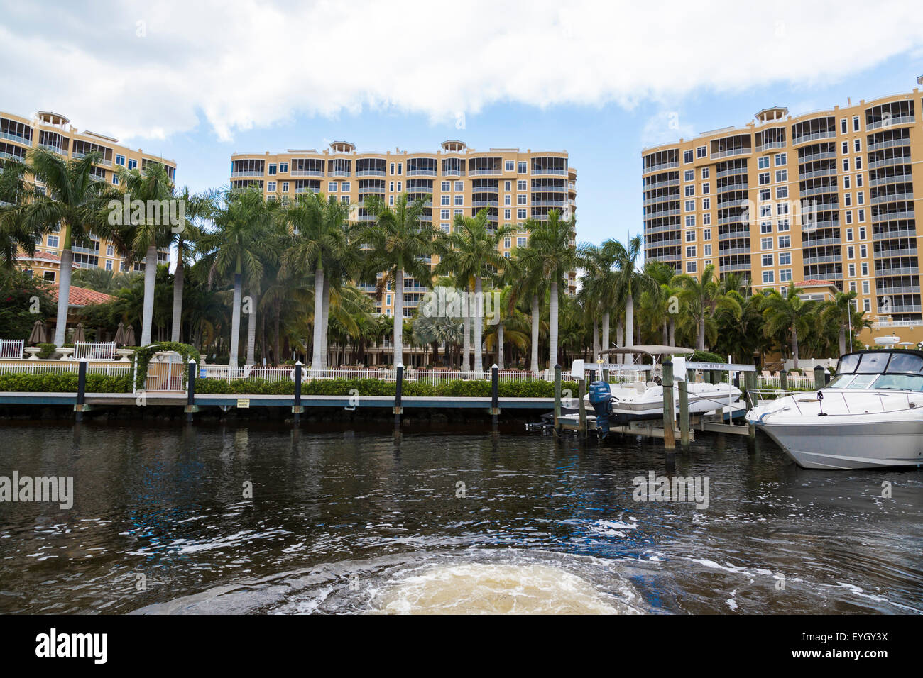 Marina resort a Cape Coral, percorso di legno, Florida Foto Stock