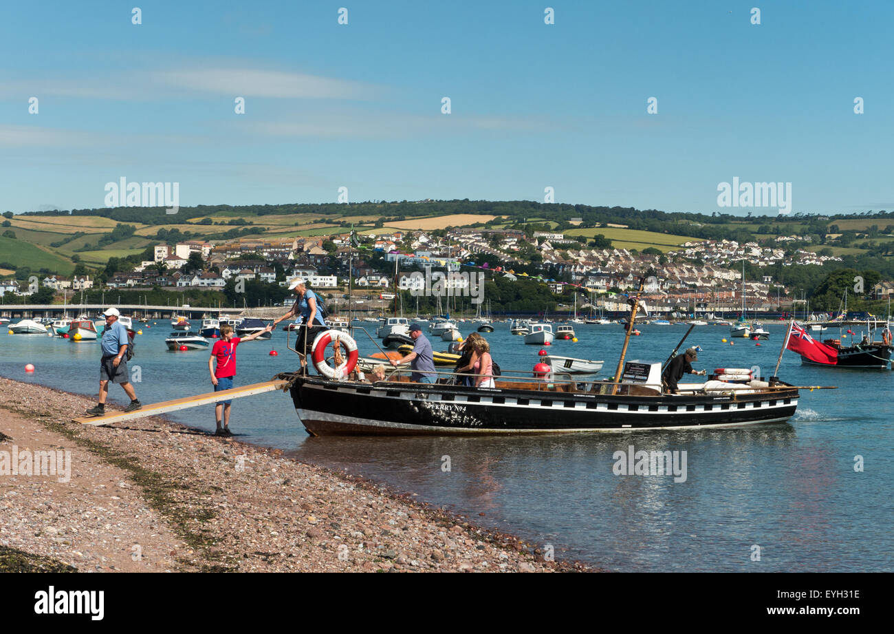 Il passeggero storico traghetto, attraversando il Teign Estuary dai Shaldon a Teignmouth, South Devon, Inghilterra Foto Stock