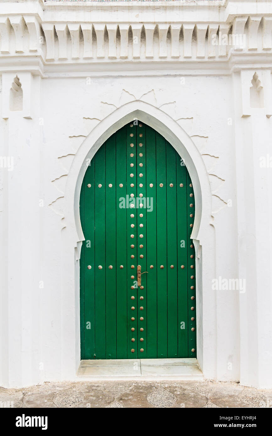 Porta marocchina nella Medina di Asilah, Marocco Foto Stock