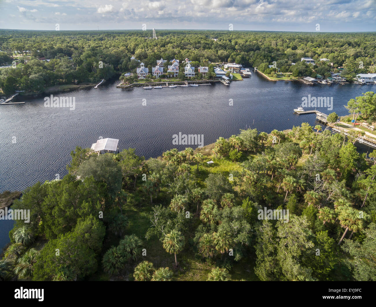 Le proprietà sul fiume Steinhatchee, Florida Foto Stock