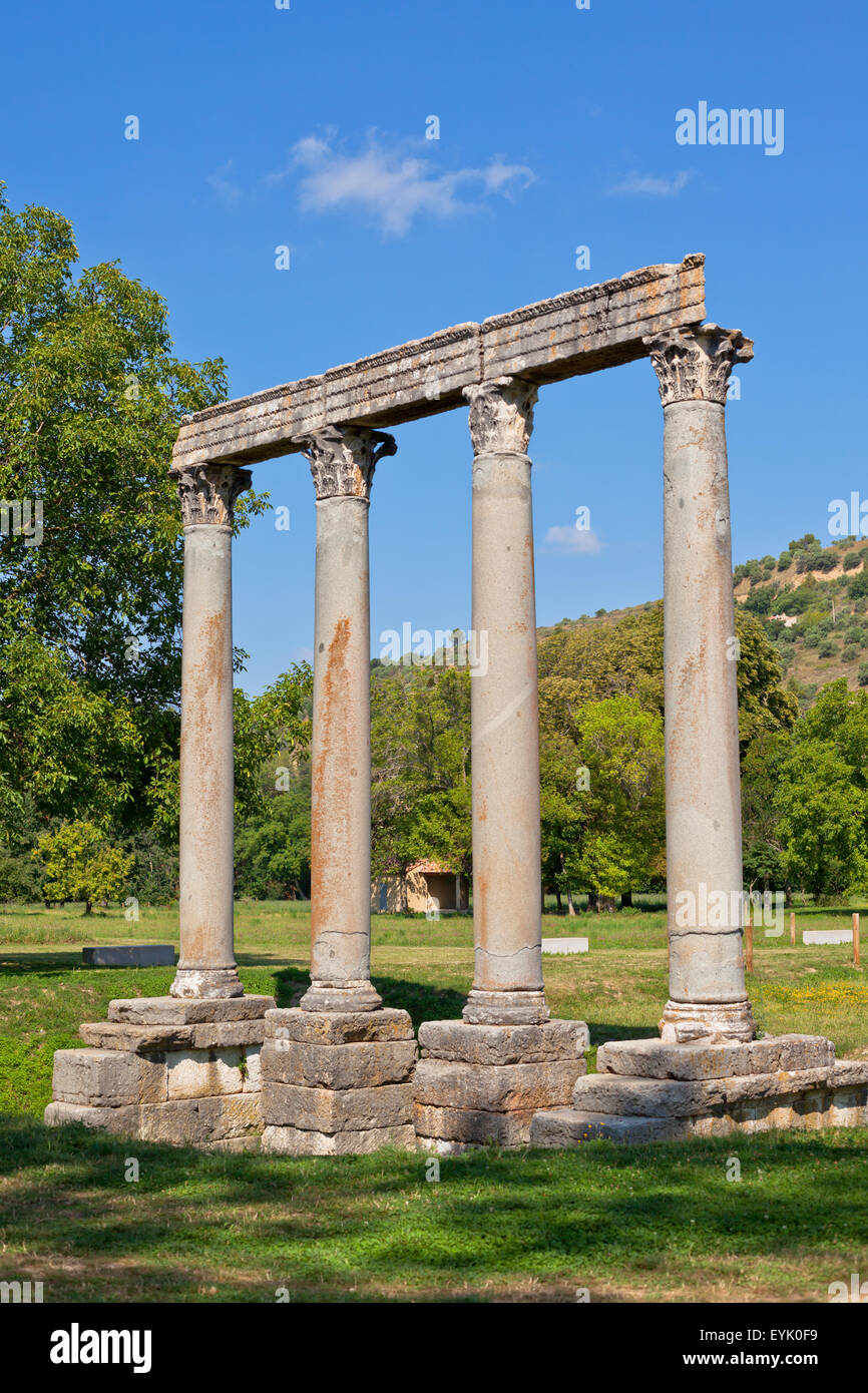 Antico tempio romano di Apollo di Riez, Alpes de Haute Provence, Francia Foto Stock