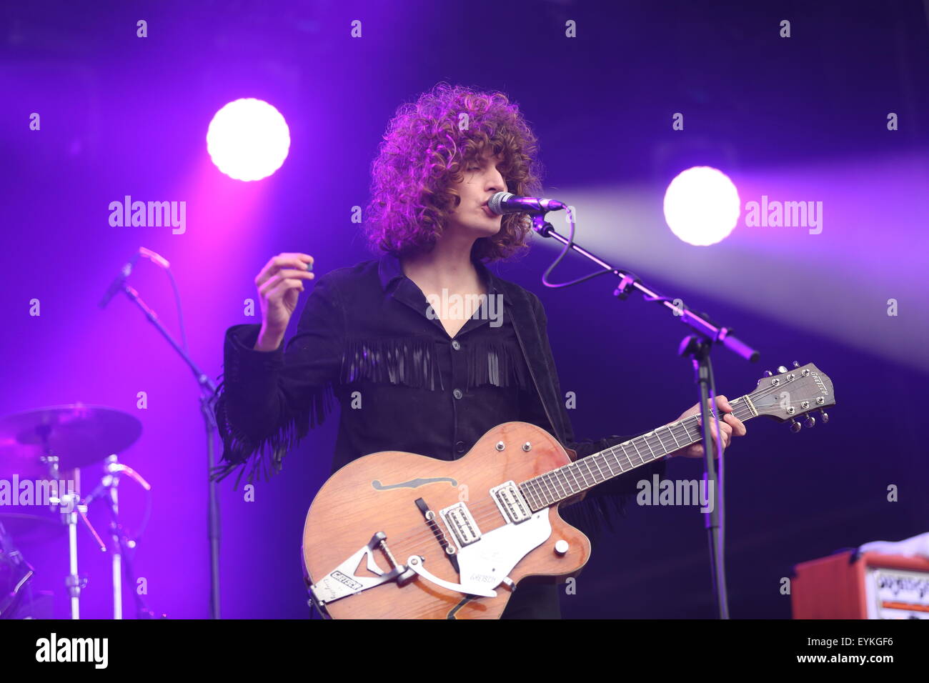 Penrith, Cumbria, Regno Unito. 31 Luglio, 2015. Templi esibirsi dal vivo sul palco principale a Kendal chiamando 2015. Credito: SJN/Alamy Live News Foto Stock