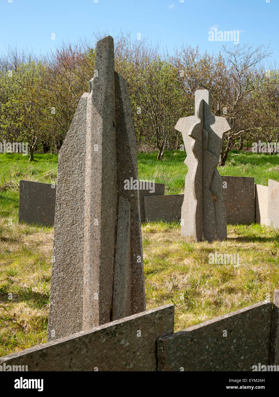 Scultura realizzata da Caithness in lastricato, nella Comunità Castletown Bosco, Caithness in Scozia, Regno Unito. Foto Stock