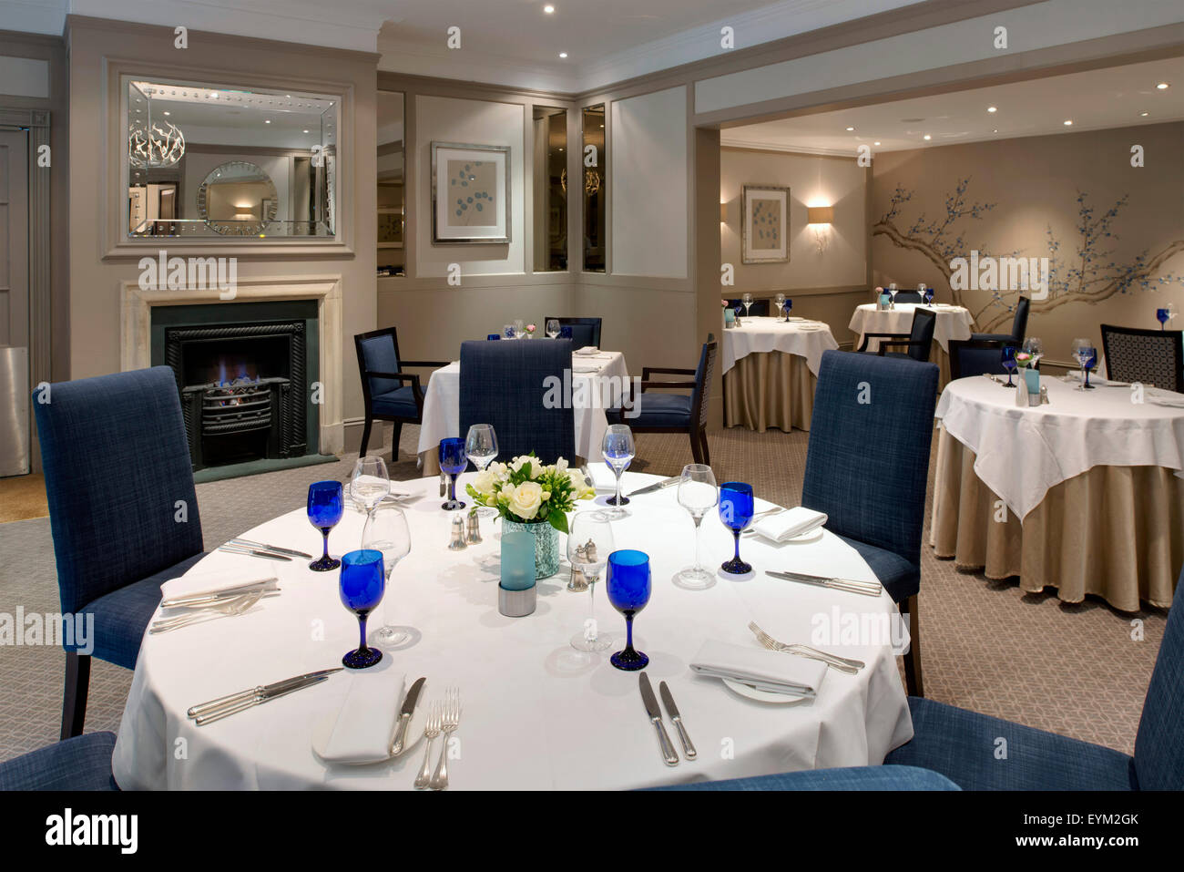 Dower House Restaurant presso il Royal Crescent Hotel, bagno. Foto Stock