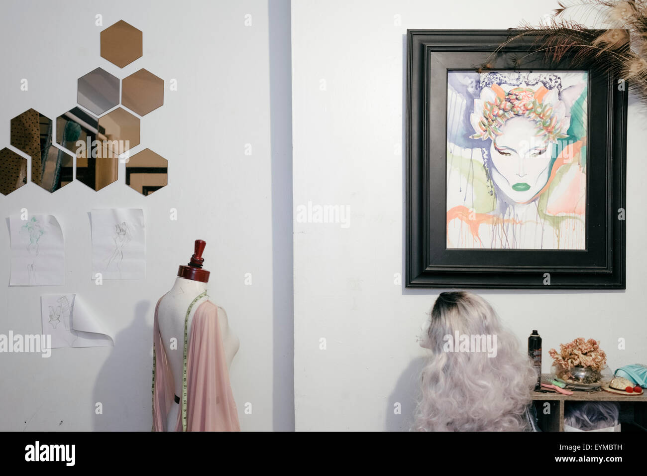 Decorazione di una drag queen's appartamento Foto Stock