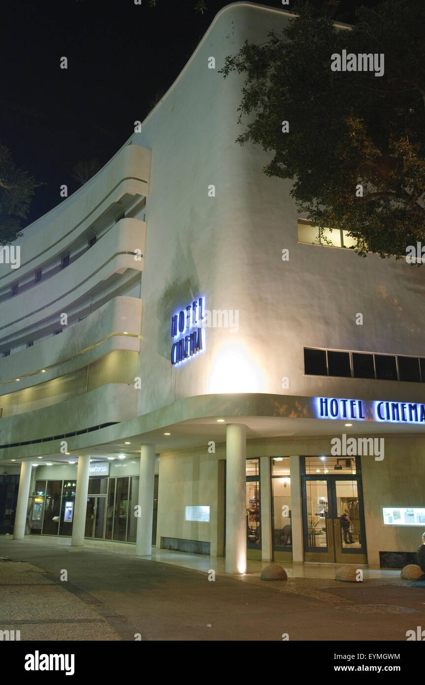 Dizengoff Square, architettura Bauhaus, hotel di cinema, night, Tel Aviv, Israele Foto Stock