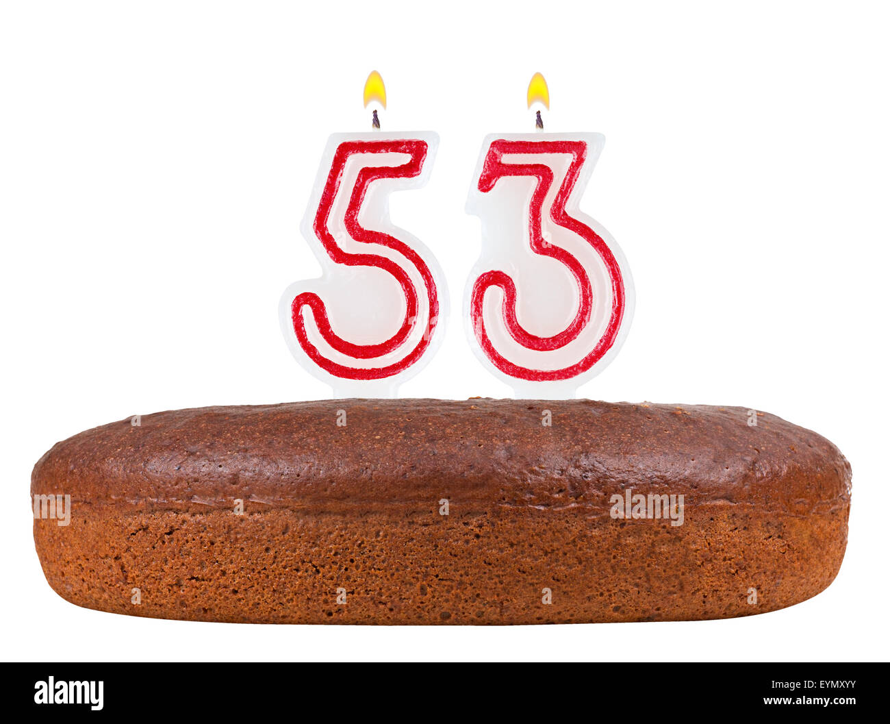 Torta di compleanno con candele numero 53 isolato su sfondo bianco Foto Stock