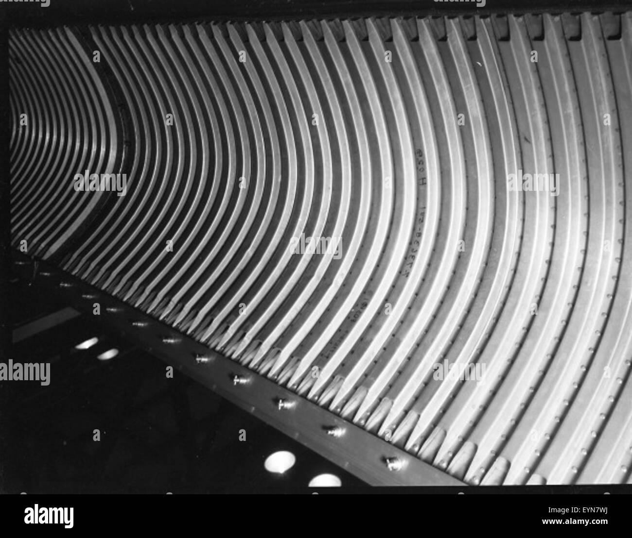 Atlas negative Collection Image, che presenta una selezione di fotografie storiche dell'aviazione dall'archivio Atlas, incentrate sugli aerei militari e sui loro contributi all'aviazione del XX secolo. Foto Stock