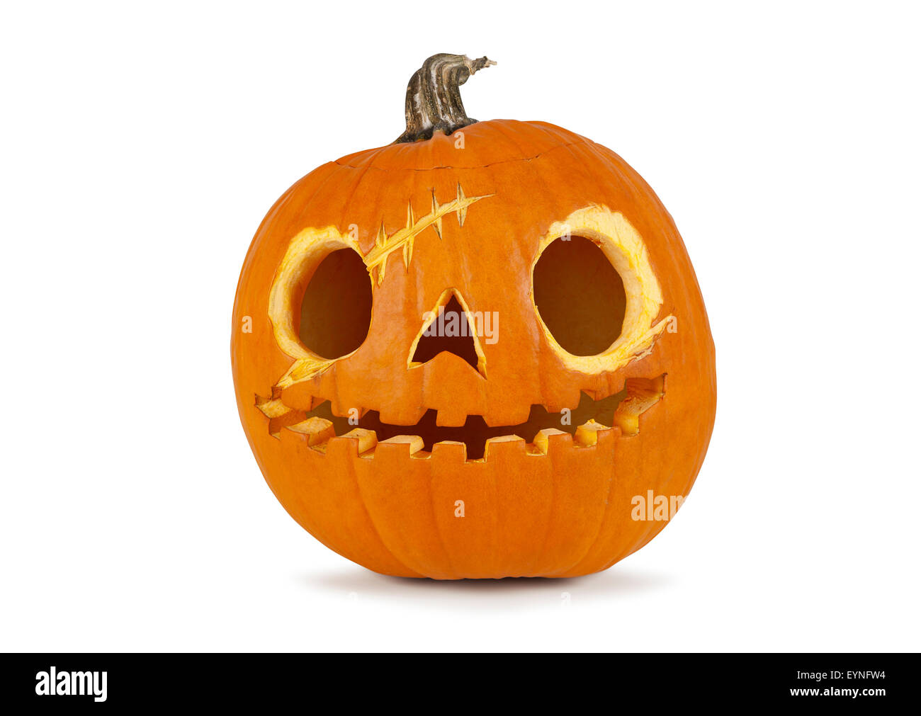 Jack O' Lantern isolato su sfondo bianco con ombra Foto Stock