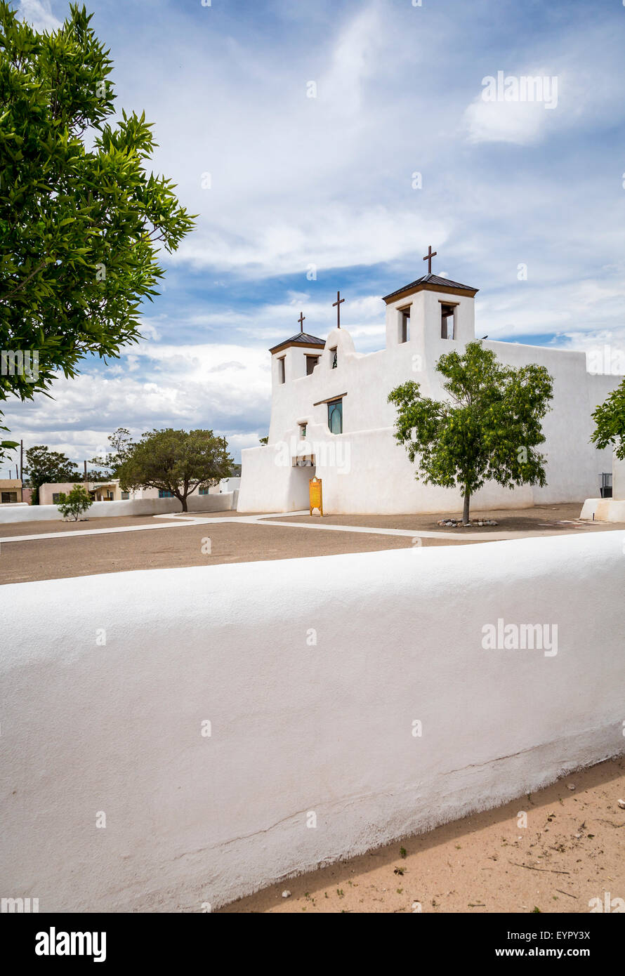 La Chiesa di Sant'Agostino in il pueblo di Isleta, Nuovo Messico, Stati Uniti d'America. Foto Stock
