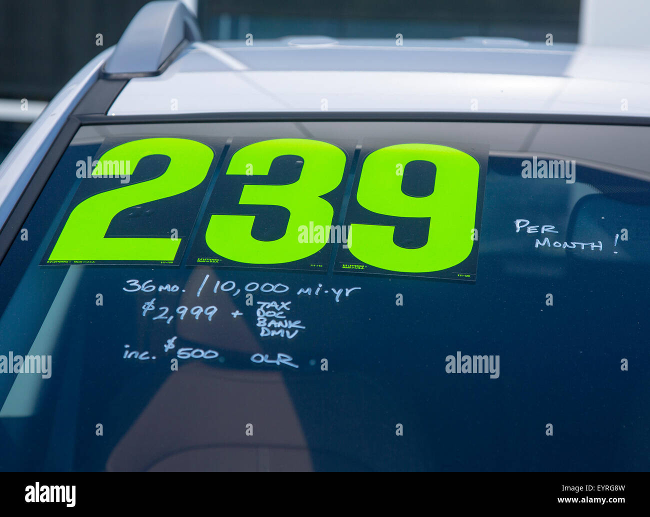 Prezzo di affitto sul parabrezza di un Hyundai Foto Stock