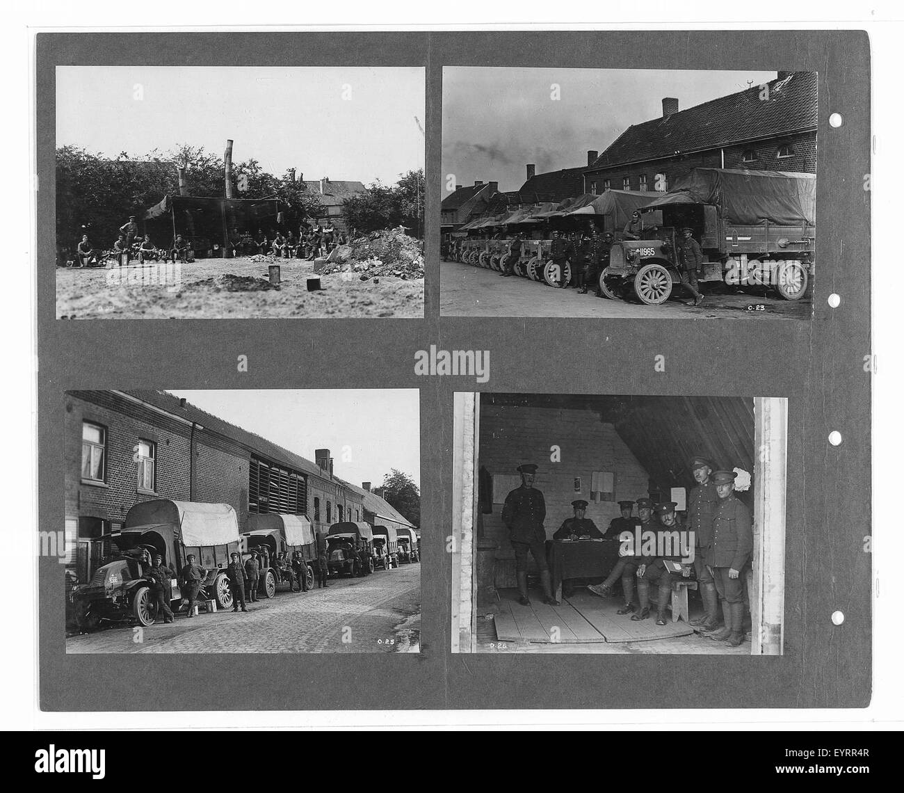 Una fotografia tratta dal Canadian Official War Photographs volume 1, che mostra una scena storica della prima guerra mondiale. L'immagine fa parte della collezione Canadian War Memorials Fund che documenta la storia militare. Foto Stock