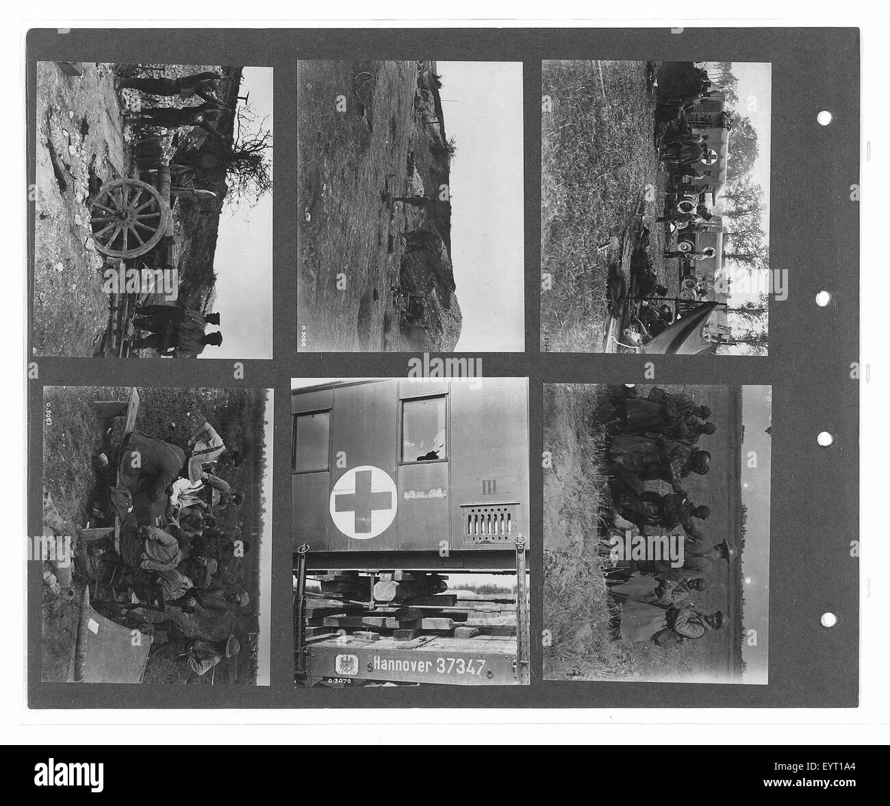 Questa immagine fa parte della collezione Canadian Official War Photographs, che cattura scene della prima o della seconda guerra mondiale, documentando gli sforzi bellici e l'impatto sui soldati e sui civili canadesi. Foto Stock