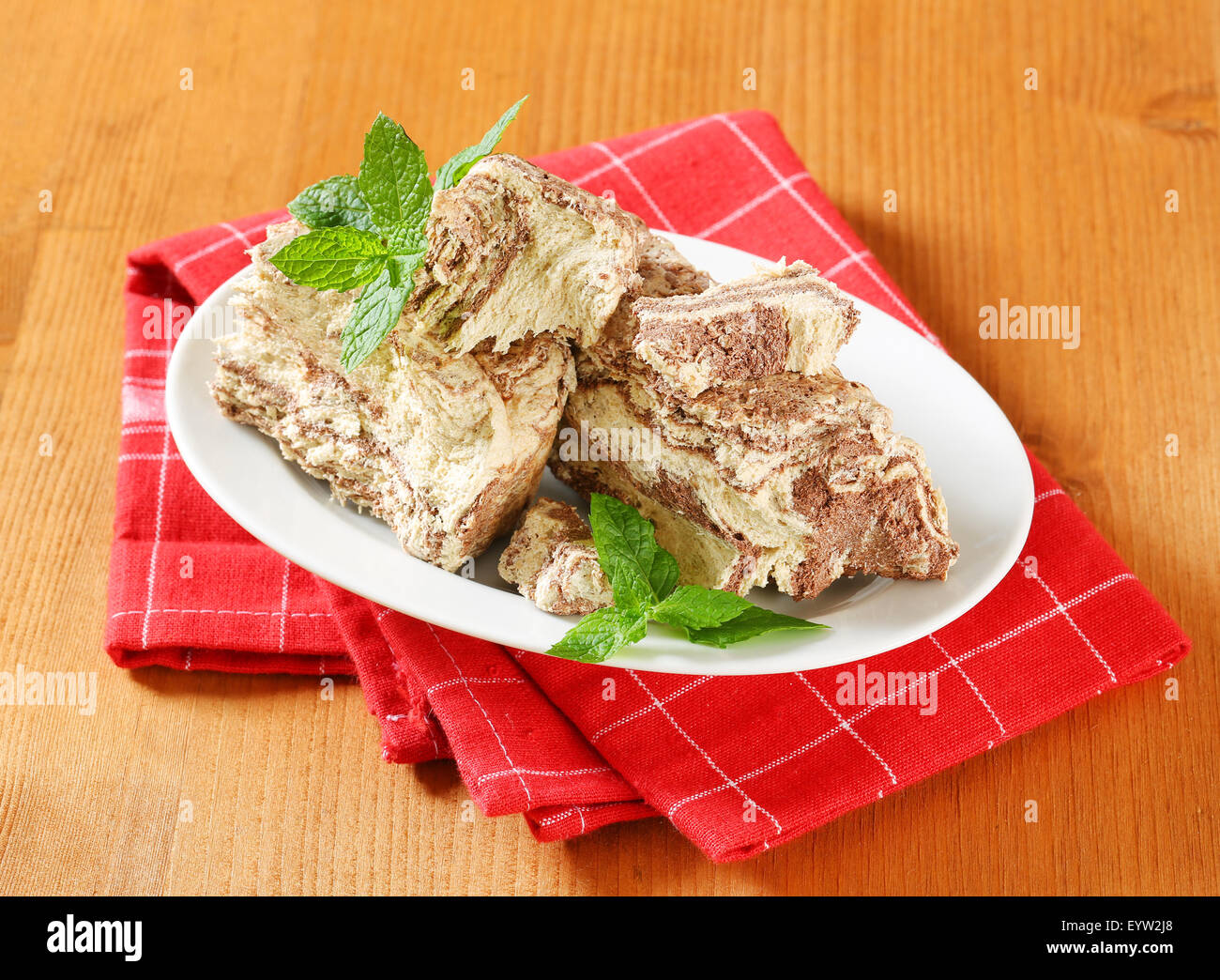 Marmo halva di sesamo con cacao Foto Stock