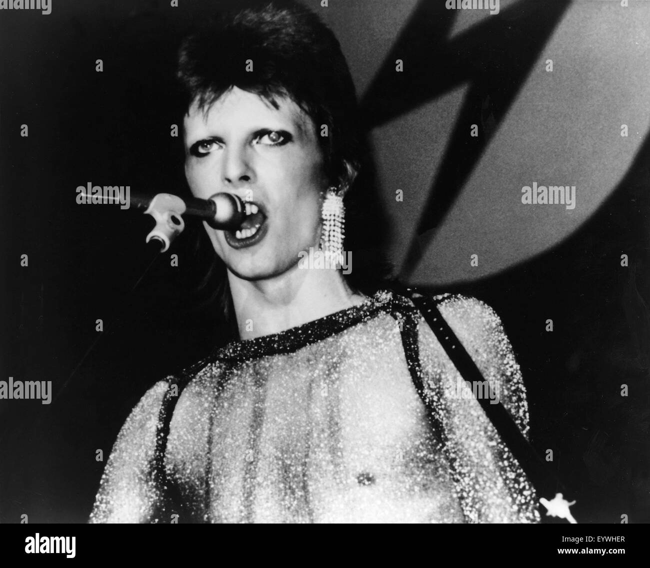 Ziggy Stardust e i ragni da Marte ; Anno : 1973 Regno Unito ; Direttore : D.A. Pennebaker ; David Bowie Foto Stock