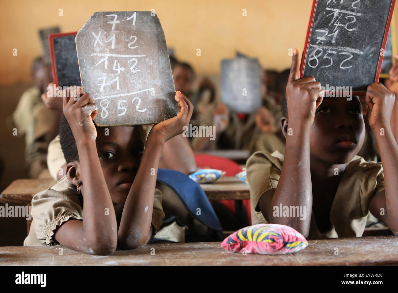 Matematica, Scuola Primaria Adjalle, Togo, Africa occidentale, Africa Foto Stock