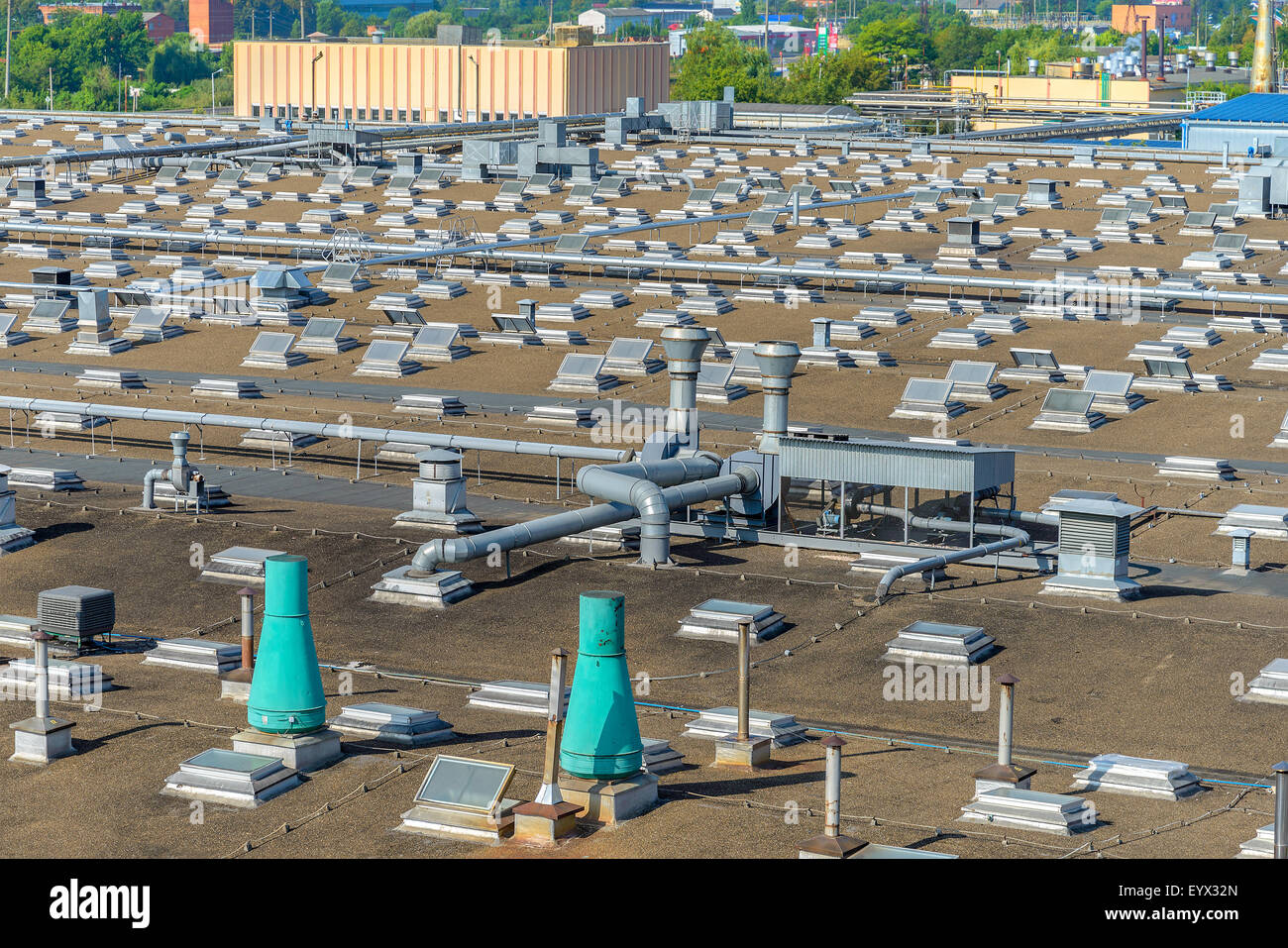 Il tetto dell'edificio di produzione Foto Stock