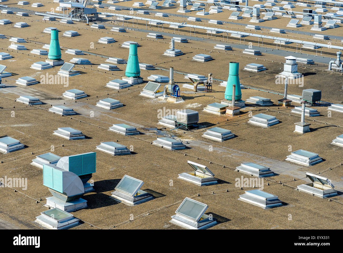 Il tetto dell'edificio di produzione Foto Stock
