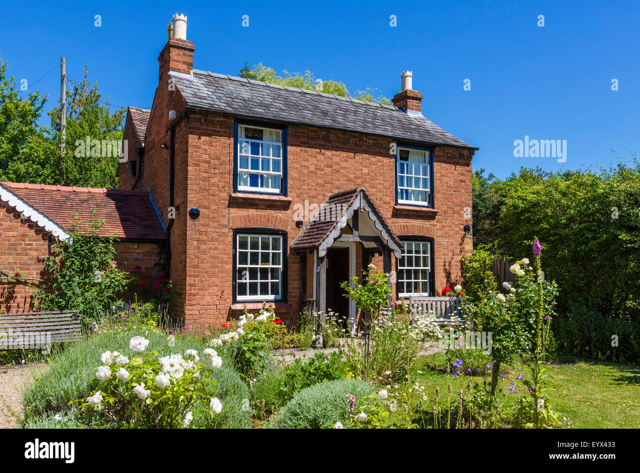 Il luogo di nascita Cottage, dove il compositore Sir Edward Elgar nacque, Elgar Birthplace Museum, Broadheath inferiore, Worcestershire, Regno Unito Foto Stock