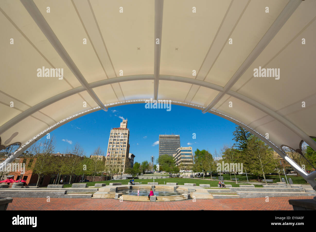 BANDSTAND PACK SQUARE PARK DOWNTOWN ASHEVILLE BUNCOMBE COUNTY North Carolina USA Foto Stock