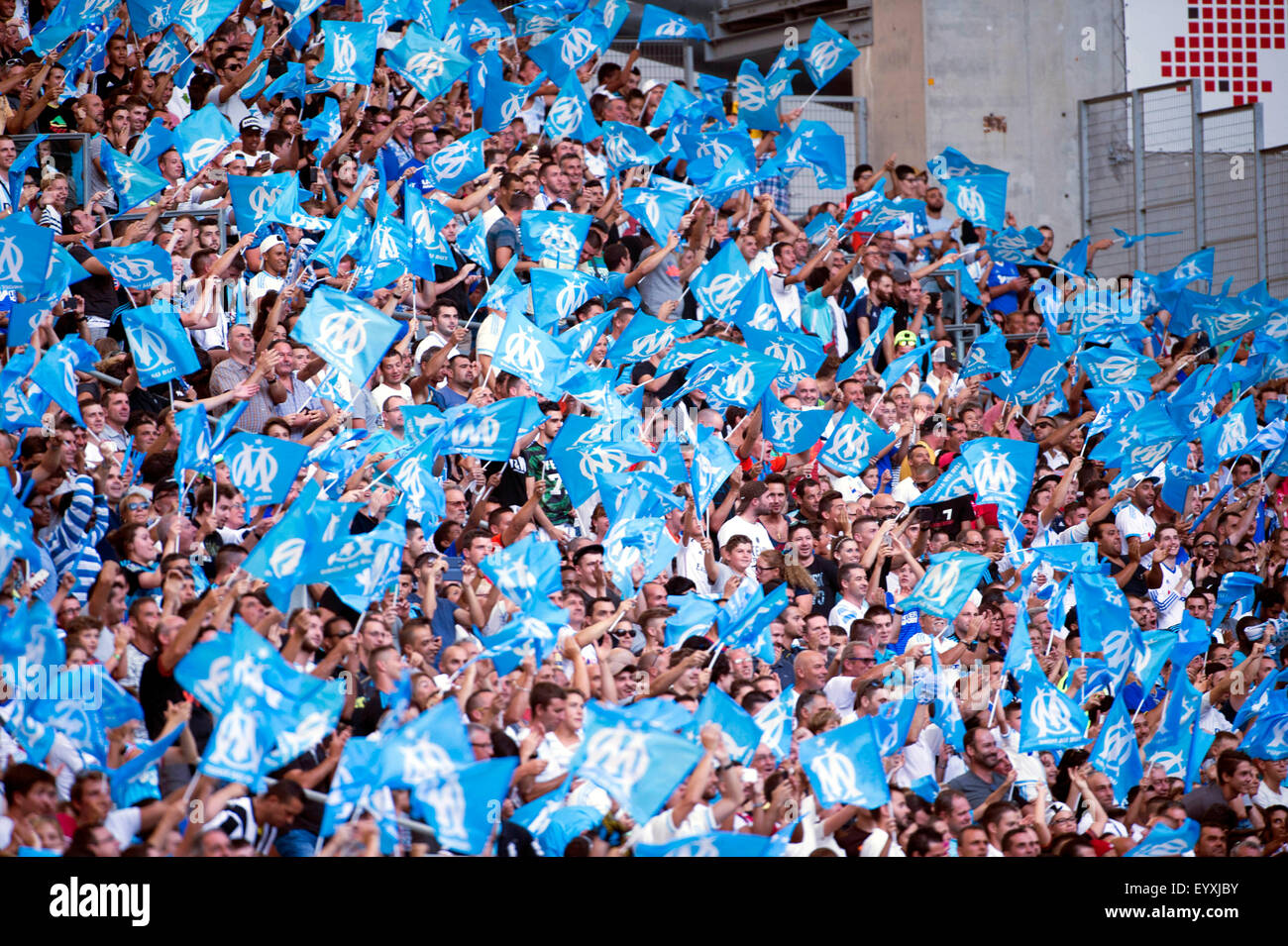 Marseille, Francia. 1 agosto, 2015. Ventole (Marsiglia) Calcio/Calcetto : la pre-stagione amichevole tra Olympique De Marseille 2-0 Juventus Velodrome Stadium di Marsiglia, Francia . © Maurizio Borsari/AFLO/Alamy Live News Foto Stock