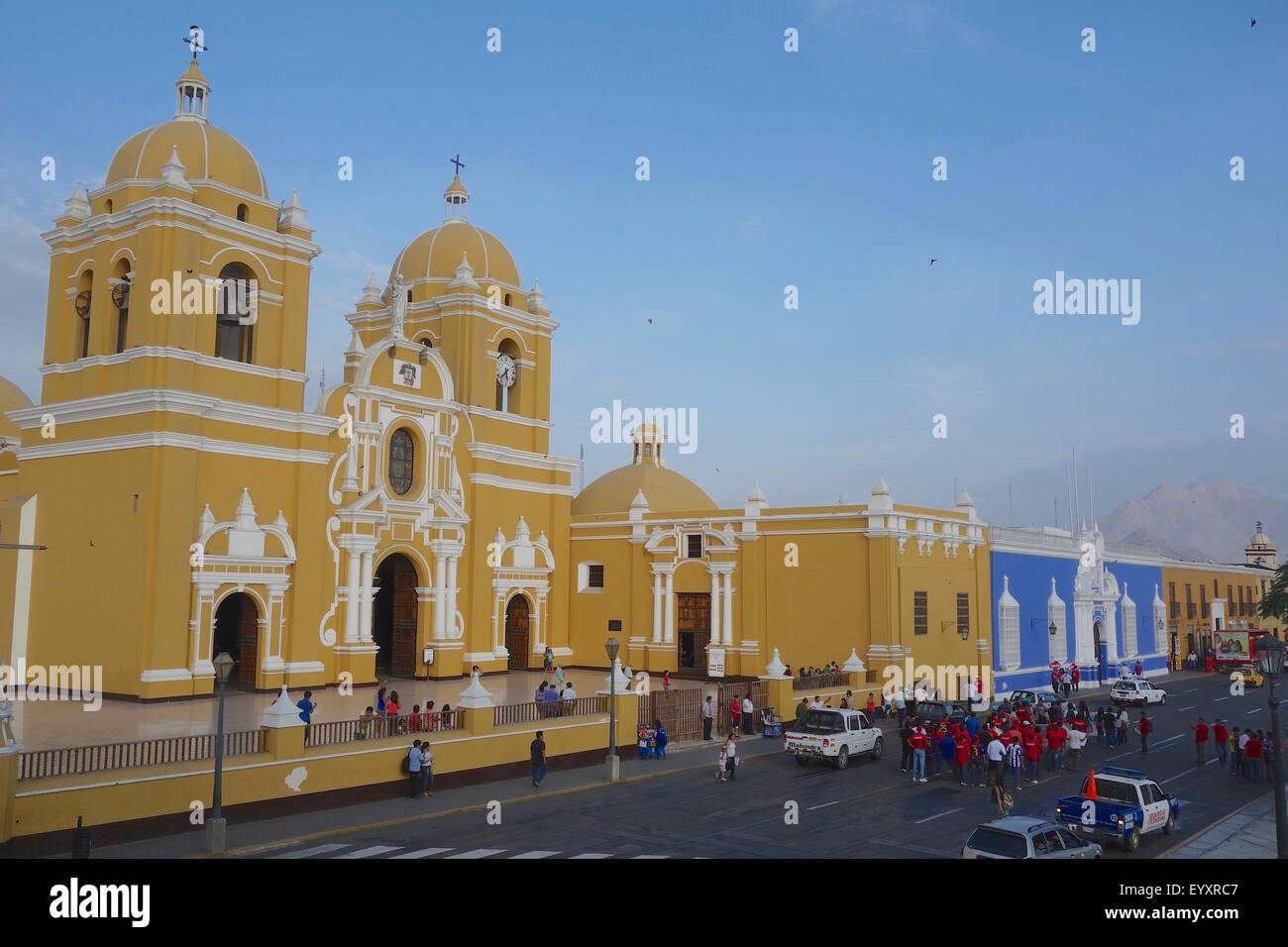 Trujillo la cattedrale in Plaza de Armas di Trujilo, La Libertad provincia, Perù. Foto Stock