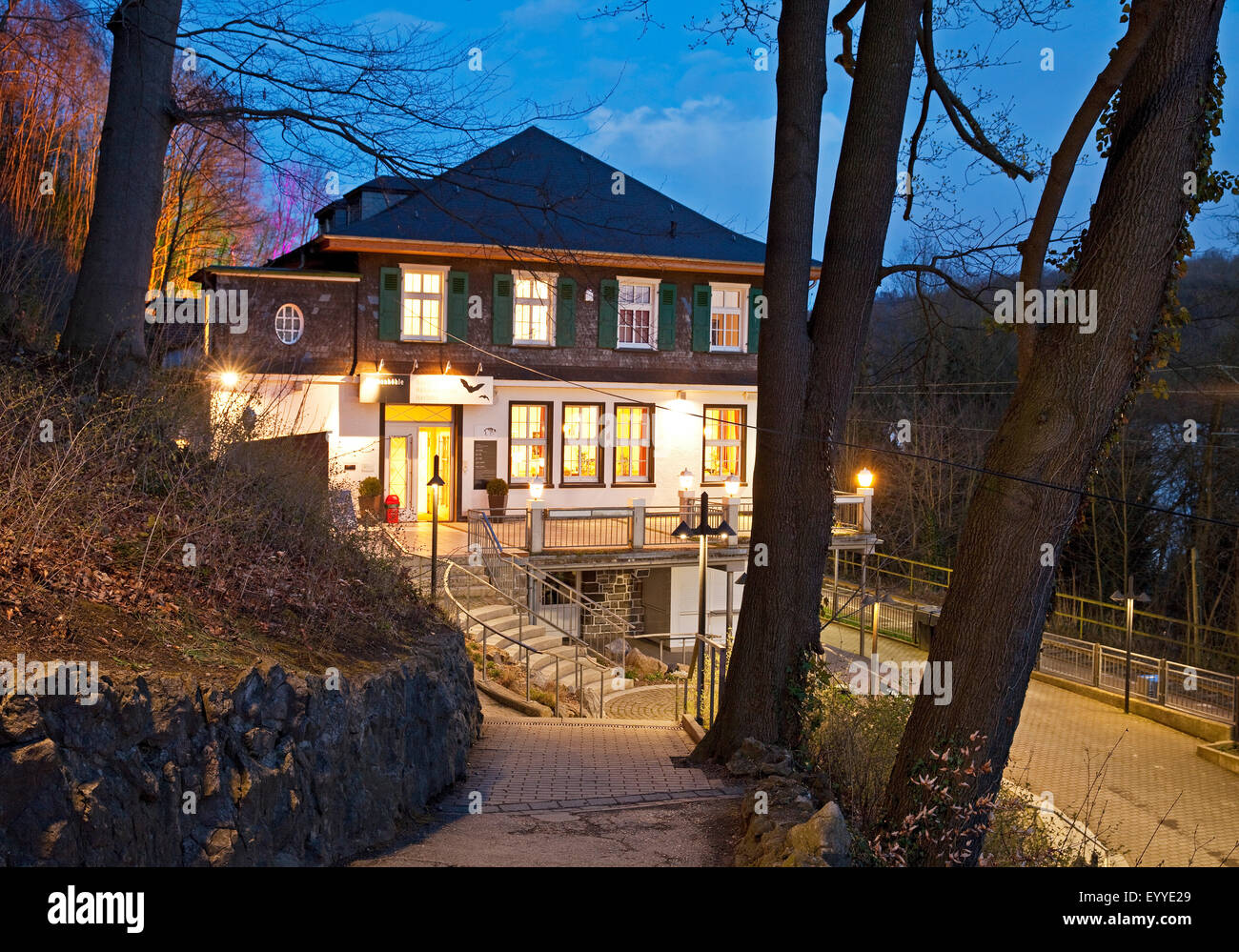 Tedesco Museo grotta, portale della grotta Dechen, in Germania, in Renania settentrionale-Vestfalia, Iserlohn Foto Stock