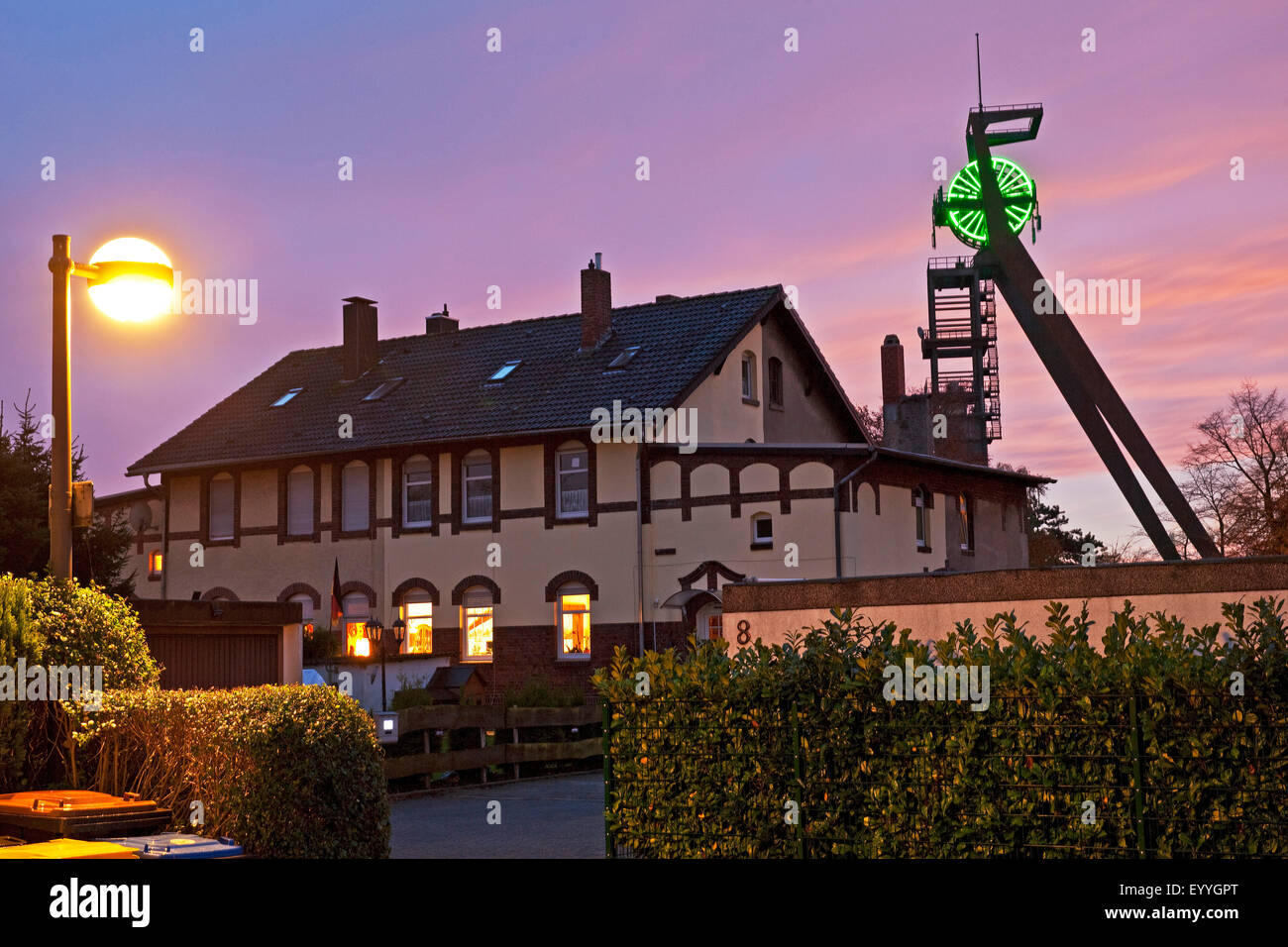 Distretto del triangolo di minatori Hochlarmark con telaio pit, in Germania, in Renania settentrionale-Vestfalia, la zona della Ruhr, Recklinghausen Foto Stock