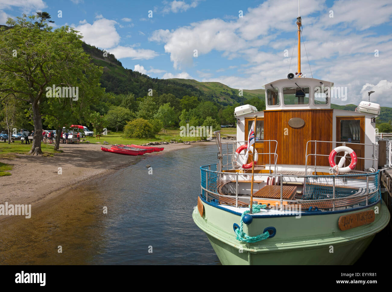 Barche a vapore a Glenridding Ullswater in estate Lake District National Park Cumbria Inghilterra Regno Unito GB Gran Bretagna Foto Stock