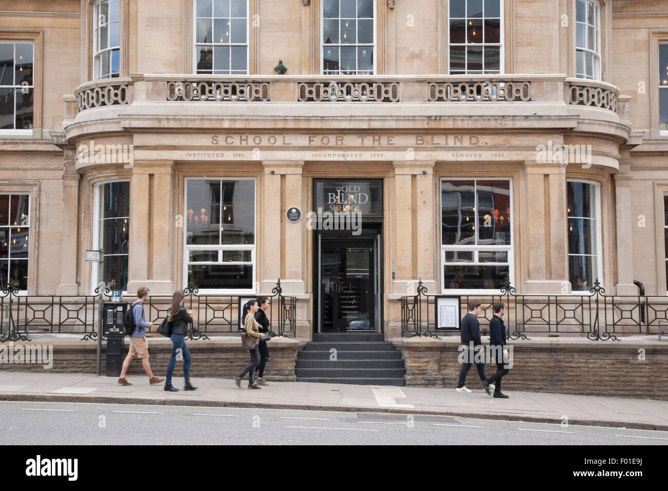 Il vecchio cieco Pub scolastici e cucina; Liverpool; Inghilterra; Regno Unito Foto Stock